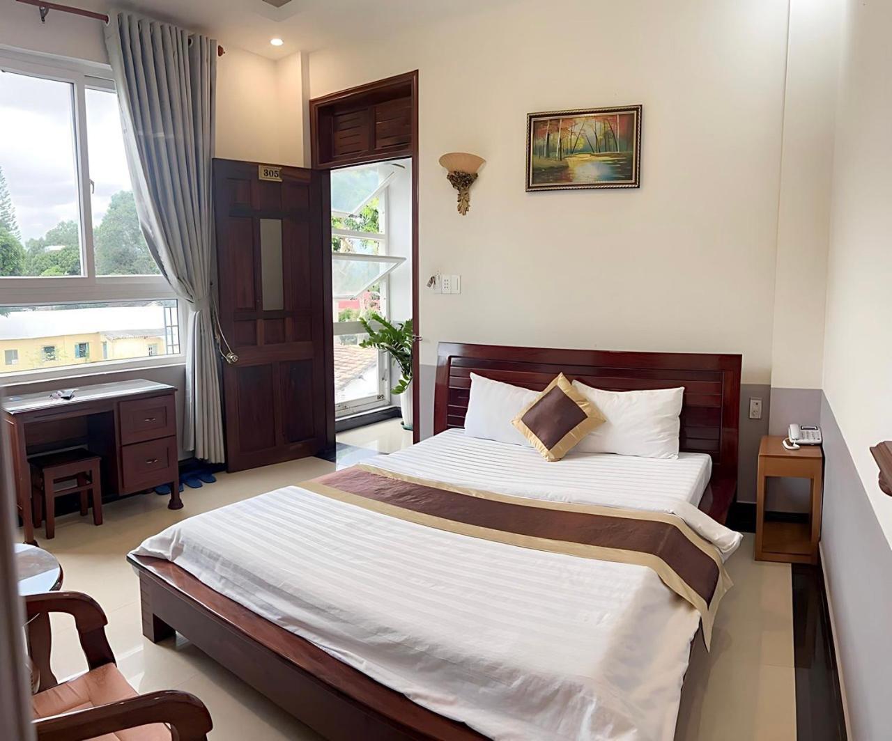 Thanh Thu 1 Hotel Kon Tum Exterior photo