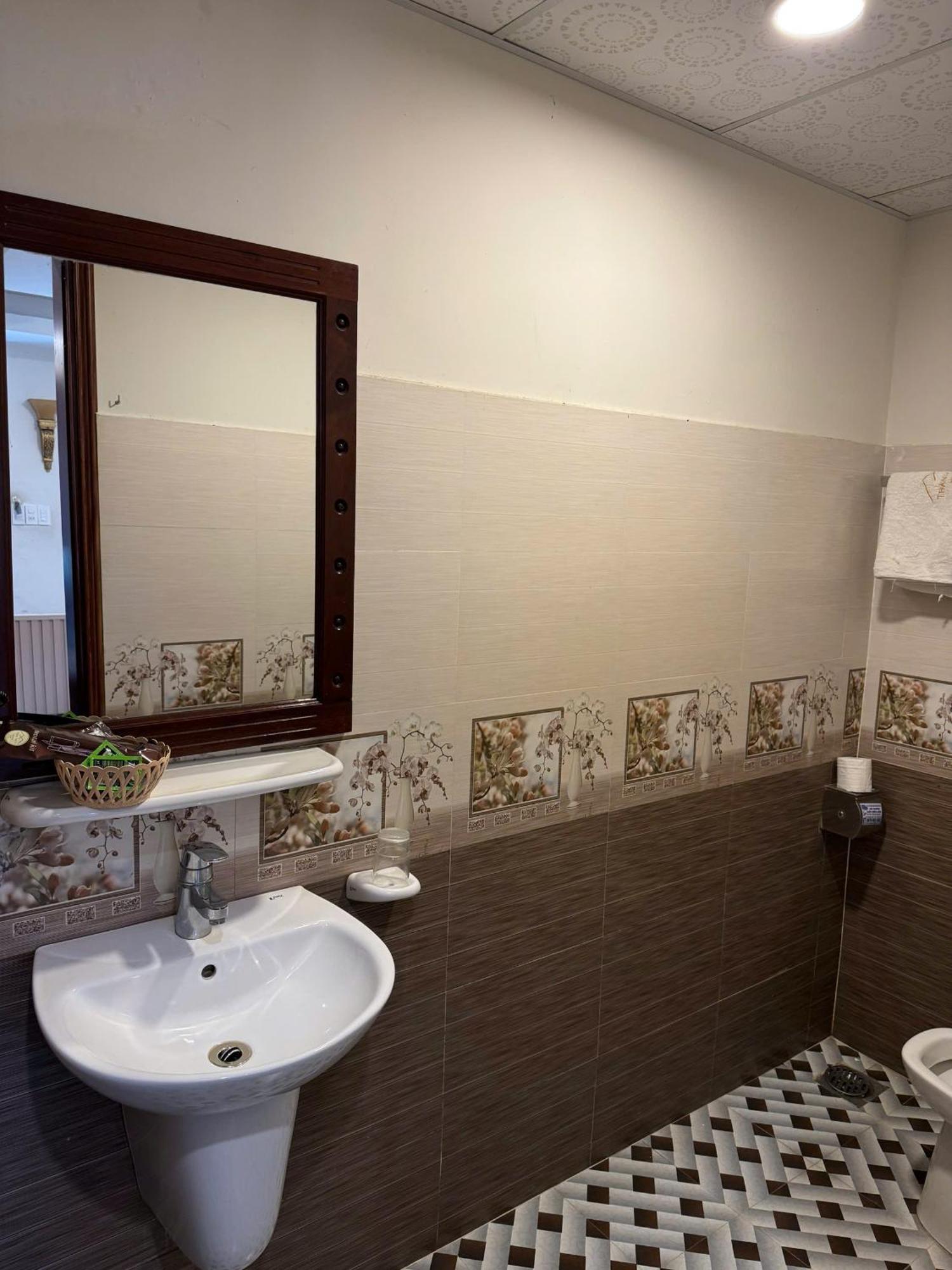 Thanh Thu 1 Hotel Kon Tum Exterior photo
